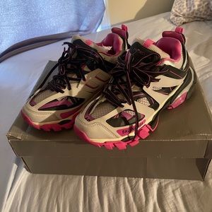 Balenciaga shoes size 7